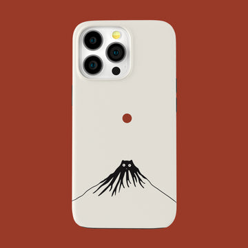 Black Cat Peak - iPhone 13 Pro - CaseIsMyLife